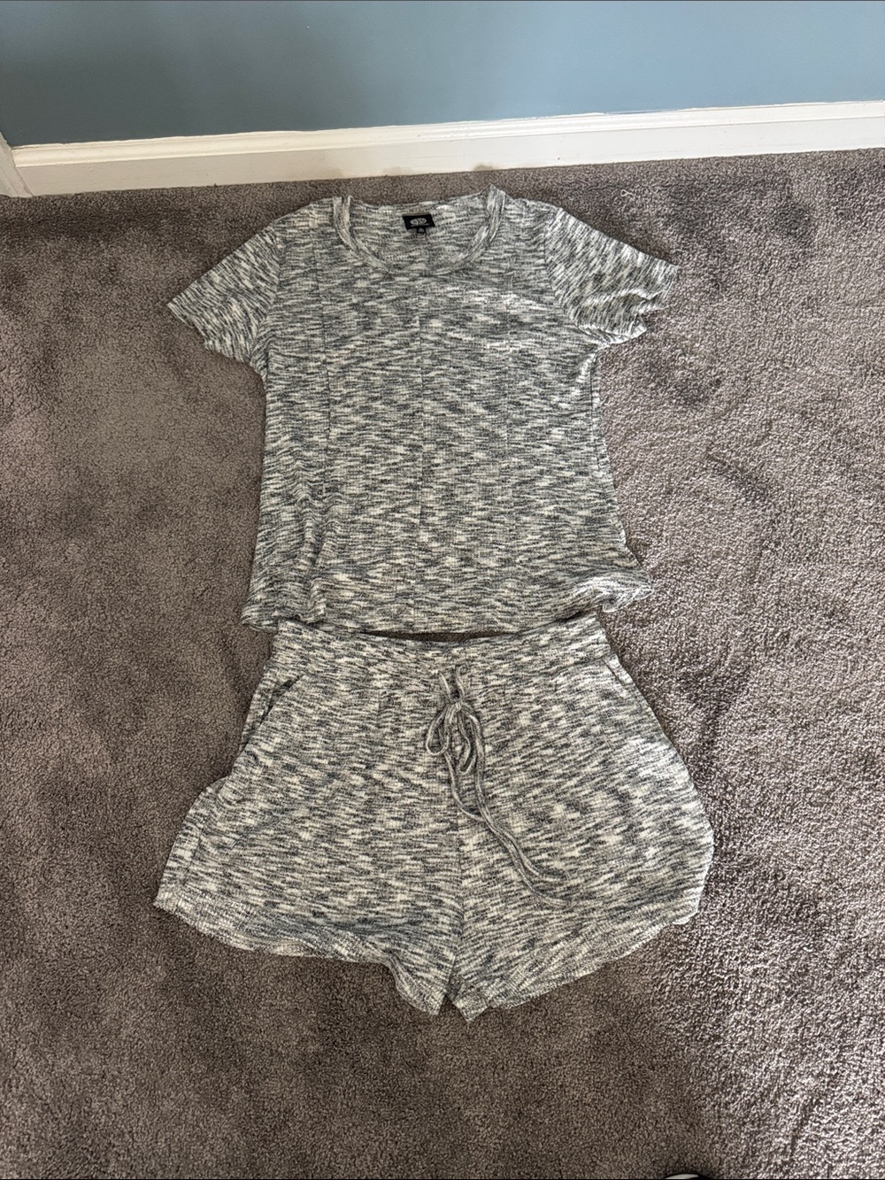 Women’s short & short sleeve pajama set Bobea Gray Marled Knit Top Large